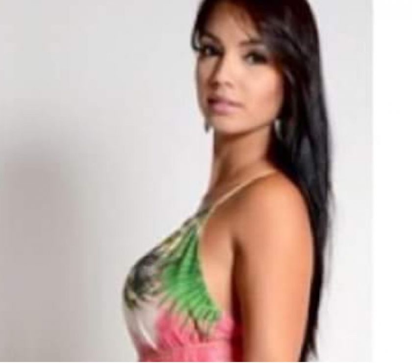 Pétillante Anitta offre de sa personne